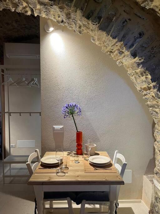 Studio Pietra E Charme Diano San Pietro Εξωτερικό φωτογραφία