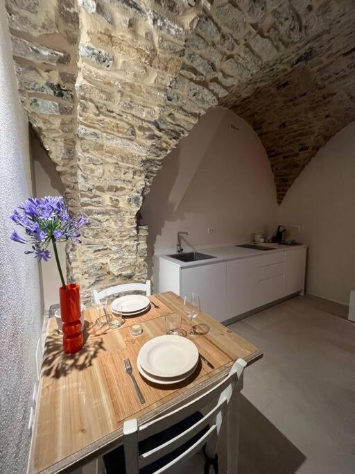 Studio Pietra E Charme Diano San Pietro Εξωτερικό φωτογραφία